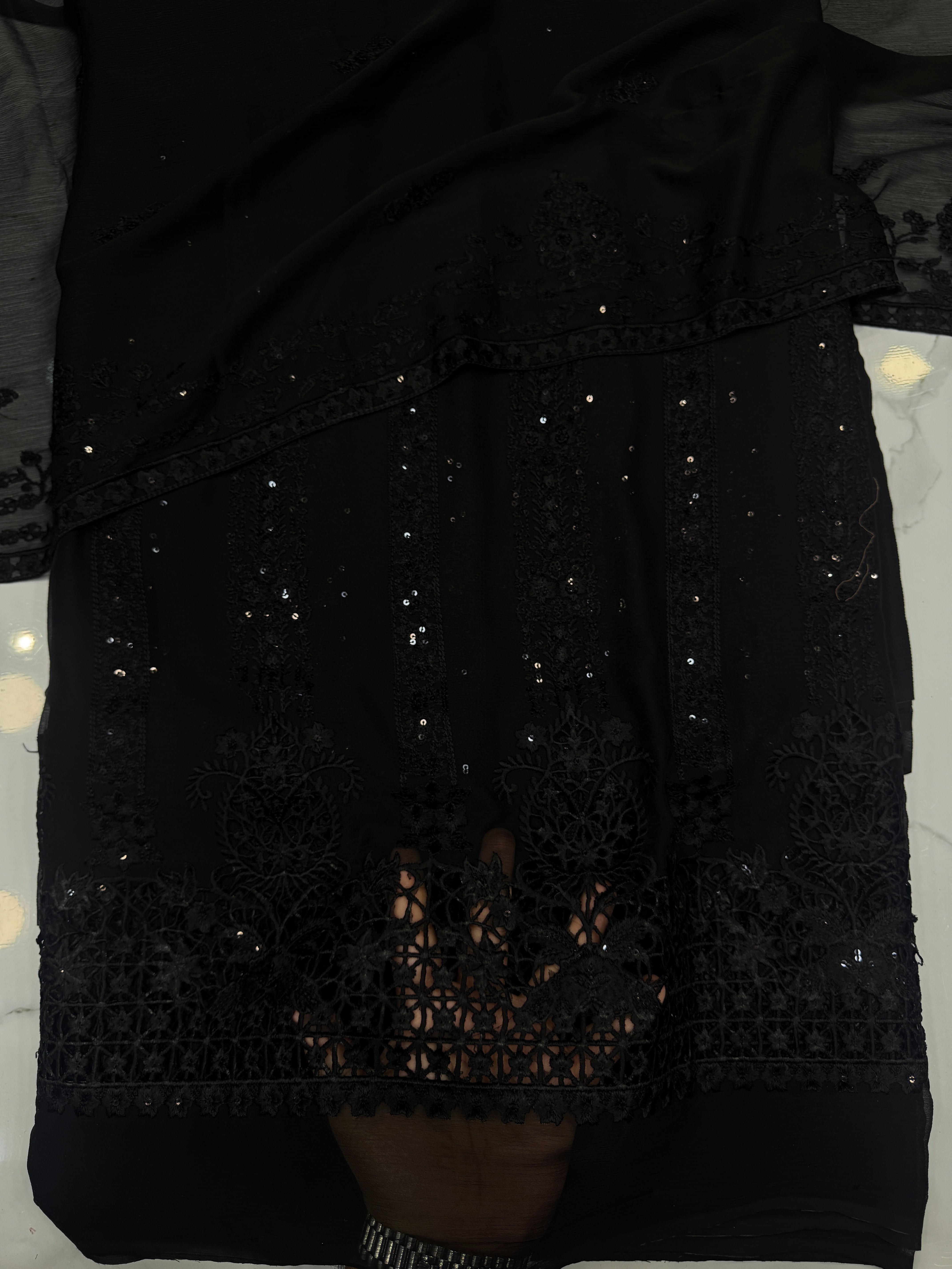 Chiffon Embroidered Chicken kari 3 Piece Suit