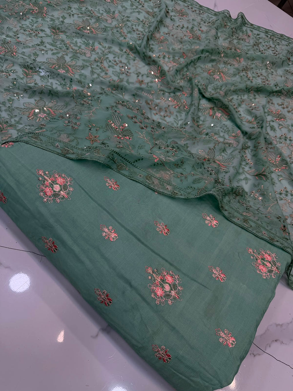 Pure Rawsilk With Chiffon Duppata 3 Piece Suit