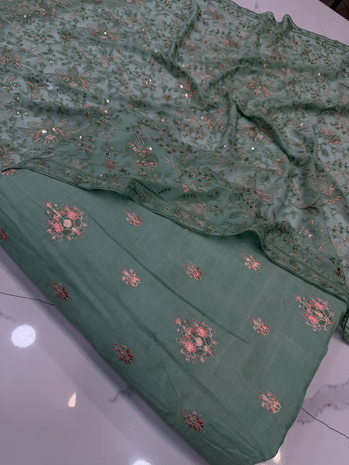 Pure Rawsilk With Chiffon Duppata 3 Piece Suit