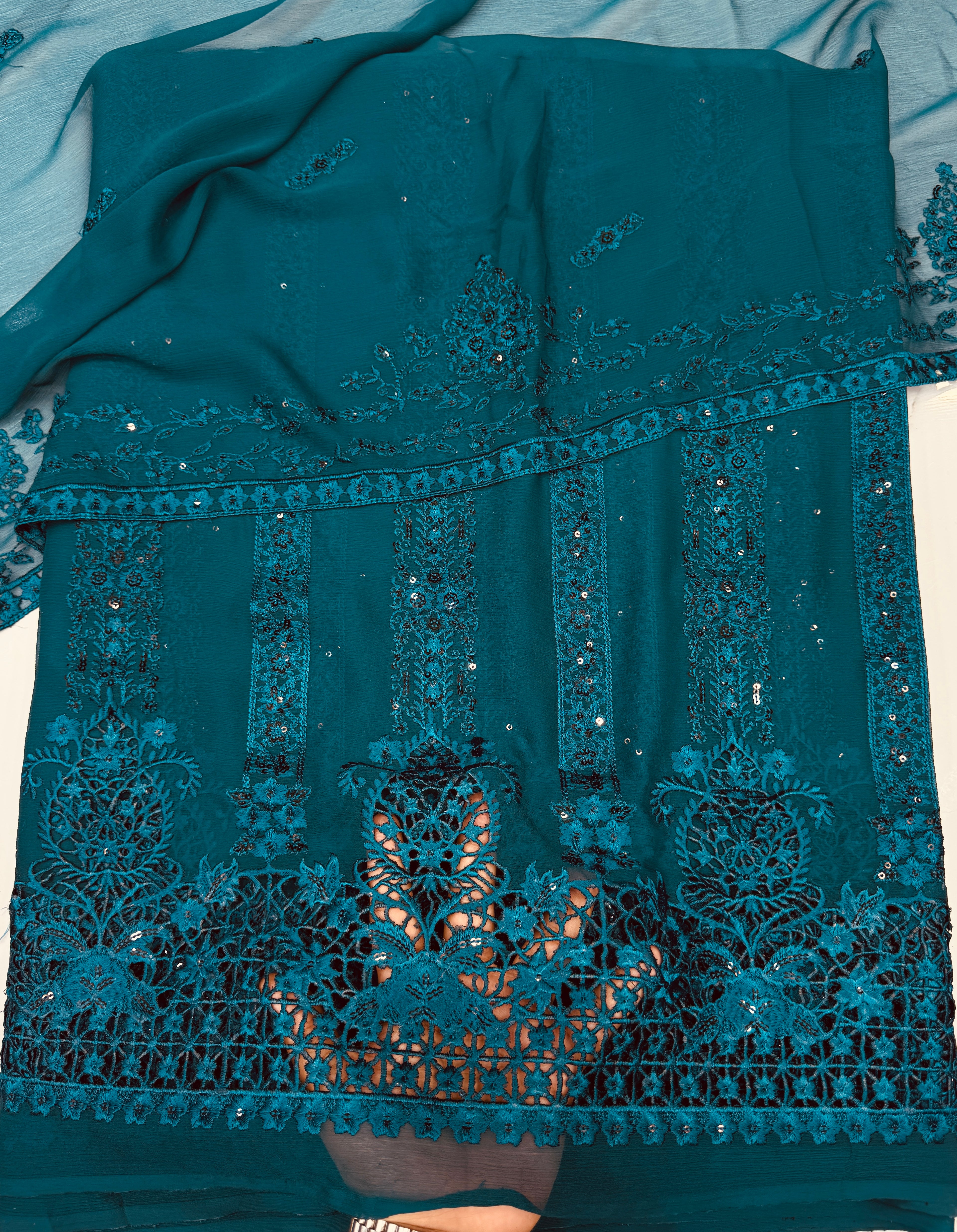 Chiffon Embroidered Chicken kari 3 Piece Suit